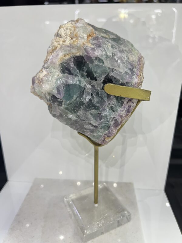 Fluorita Verde con Vetas moradas - Image 3
