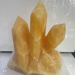 Escultura de Calcita Naranja