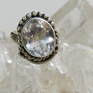 Anillo Plata .925 de Cuarzo Blanco Facetado Ajustable