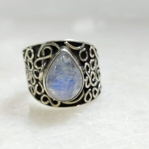 Anillo de Plata .925 de Piedra Luna Ajustable con Diseño