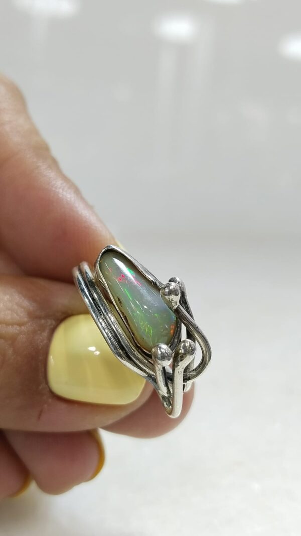 Anillo Plata .925 de Ópalo #7.5 con Diseño - Image 4